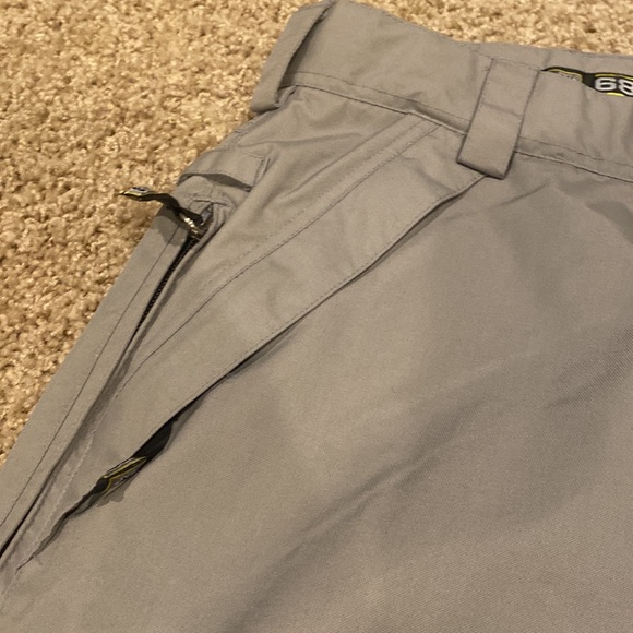686 Snowboard/Ski Pants Size Small - Picture 3 of 12
